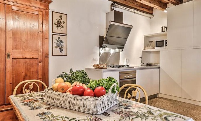 Castello Apartment | Ca' San Lorenzo 1