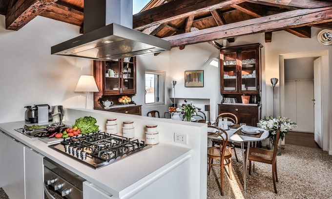 Castello Apartment | Ca' San Lorenzo 2