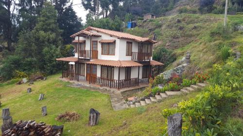 Cuitiva Cabin | Cabaña Santo Domingo