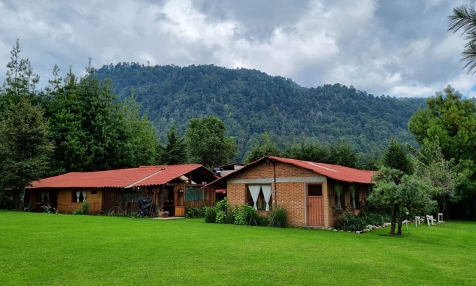 Valle de Bravo Cabin | Cabañas Los Saucos