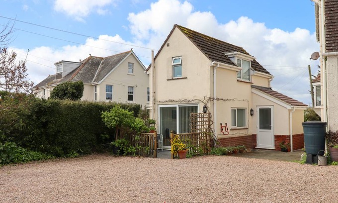 Exmouth Cottage | Cabin ∙ 1 bedroom ∙ 2 guests