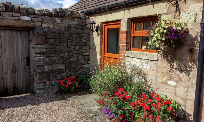 Alport Cottage | Cabin ∙ 1 bedroom ∙ 2 guests
