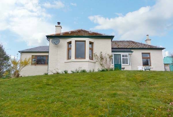 Banavie Cottage | Cabin ∙ 2 bedrooms ∙ 4 guests