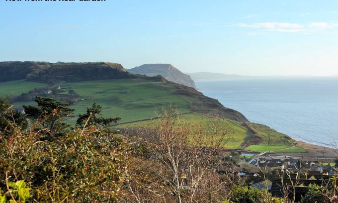 Charmouth Cottage | Cabin ∙ 2 bedrooms ∙ 5 guests