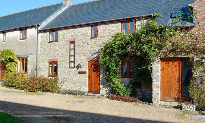 Puncknowle Cottage | Cabin ∙ 4 bedrooms ∙ 8 guests