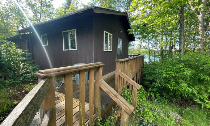Ely Cabin | Cabin 4 'Eagle' 2-BR, 4-5 pp, overlooks lake, access to boats!