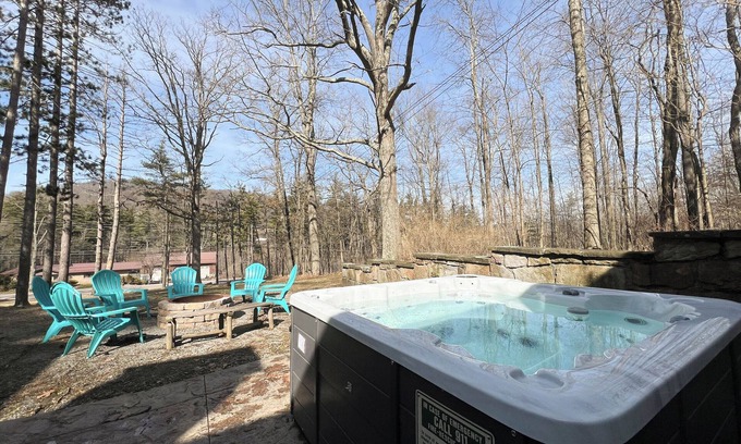 Thayerville Cottage | Cabin Lodge