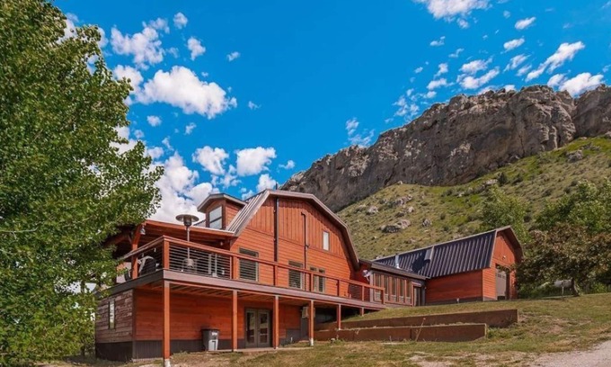 Irwin Cabin | Cabin With Room for Everyone