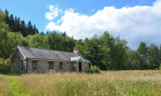 Talsarnau Cottage | CAE'N Y COED BARN, country holiday cottage in Penrhyndeudraeth