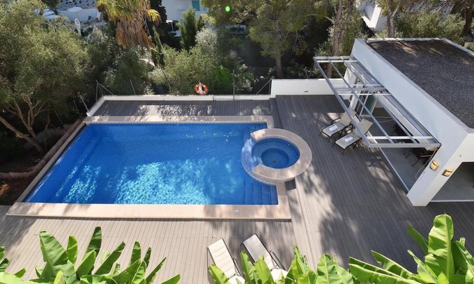 Cala d'Or Villa | *CALA D'OR VILLA*4 Bedrooms|Private Pool|Free A/C|Free WIFI|BBQ