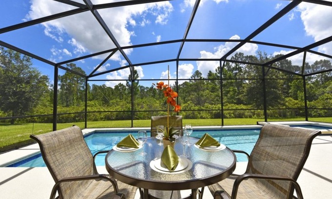 Calabria House | Calabria at Westside 2 - Tranquil villa with private pool & game room near Disney