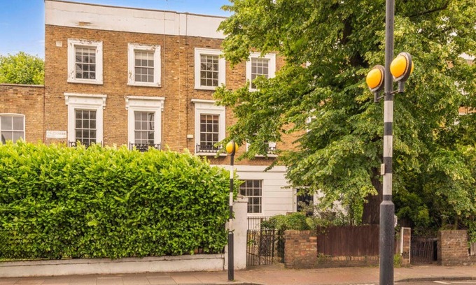 Islington House | Caledonian House in Central London