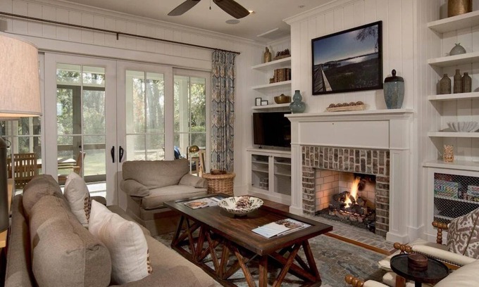 Palmetto Bluff House | Calibogue Sound Cottage - 3 bedroom Wilson Village!