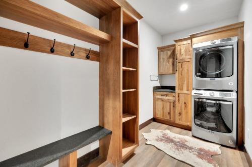 Blue River House | Calle de Plata 136 by Ski Country Resorts