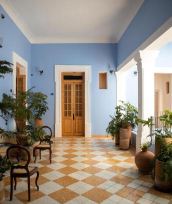 Downtown Guadalajara Apartment | Calle y Número, López Cotilla