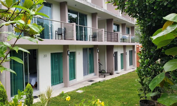 La Laguna Hotel | CaLu Hotel en La Laguna, Santa María del Oro