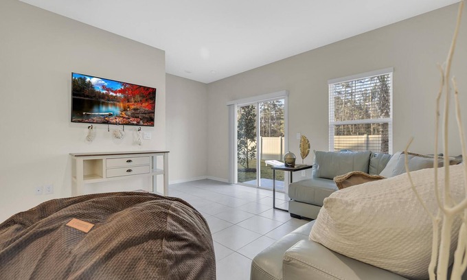 St. Augustine House | Calypso Breeze, Pool, Close to Beaches, Dog Park, Gym, Kid Playground, Fun Games