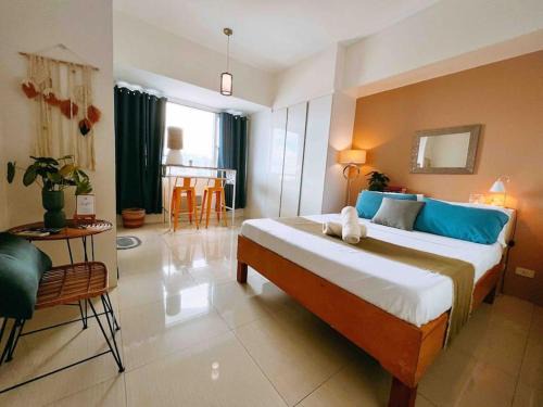 Cebu Apartment | Calyx Residences by Hooga Home 3minutes walk to Ayala Center Cebu