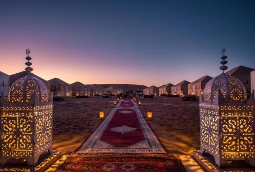 M'Hamid El Ghizlane Bed & Breakfast | Camp Sahara Majestic