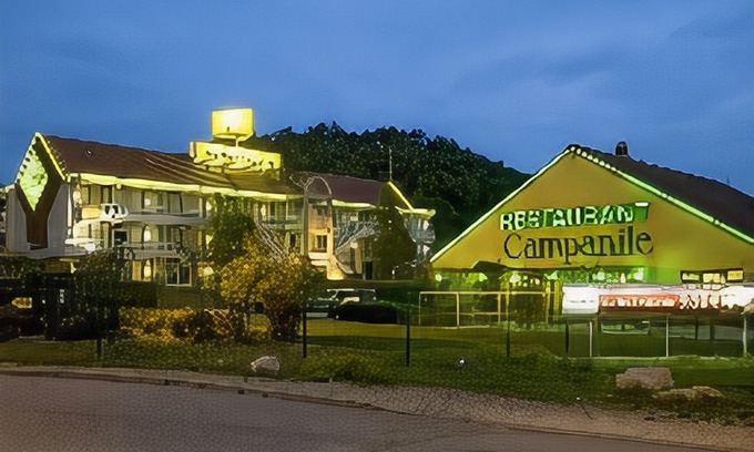 Les Tourrettes Hotel | Campanile Montélimar les Tourrettes