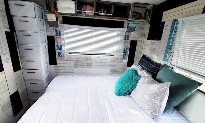 Dover Apartment | Camper Apt DE Sleeps 3