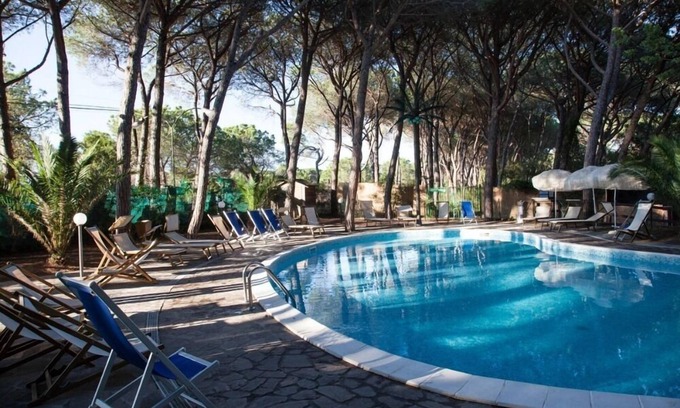 Marina di Grosseto RV Rental | Camping Village Il Sole
