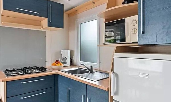 Le Chateau-d'Oleron House | Campsite Les Embruns d'Oléron* - Mobil-home Classic 3 rooms 4 people