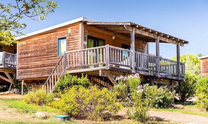 Sari-Solenzara Ski Chalet | Campsite Sole Di Sari* - Premium 3-room chalet 4/6 people