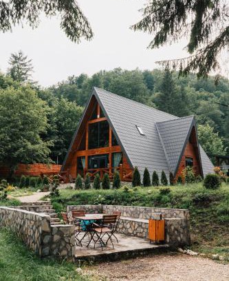 Bughea de Sus House | Campulung Chalet A Frame