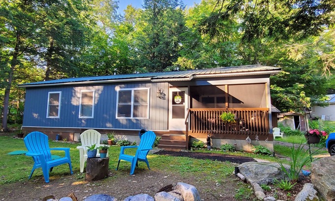 Caroga Lake Cottage | Canada Lake Cottage nestled in the Foothills of Southern Adirondack Mountains