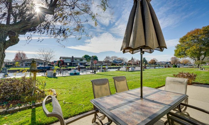 Pearl Beach House | Canal-Front Clay Township Gem Boat and Jet Ski Lift