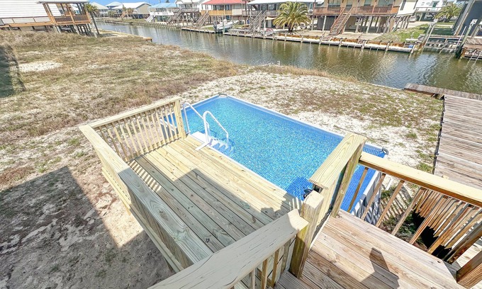 Silver Cay House | Canal Front home with POOL