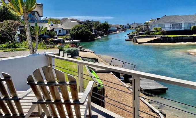 Saint Francis Bay House | CANAL HOUSE: Waterfront property for rent