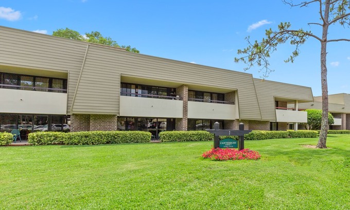 Palm Harbor Condo | Canterbury 2217 at Innisbrook