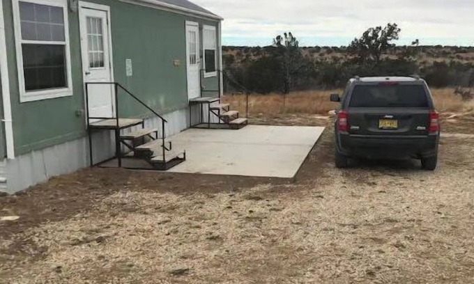 Whites City Bed & Breakfast | Canyon Casitas-Nazareth Cabin