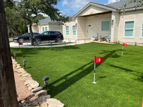 Canyon Lake House | CanyonLake Extended Stay Family or Work Relocation