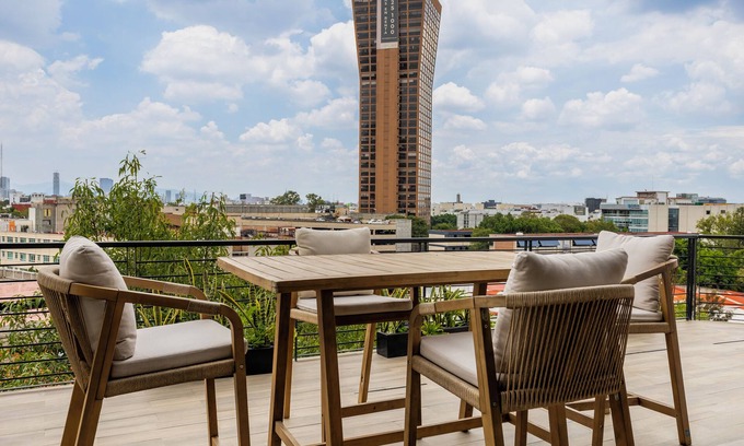 Benito Juarez Apartment | Capitalia - Great Design @ WTC