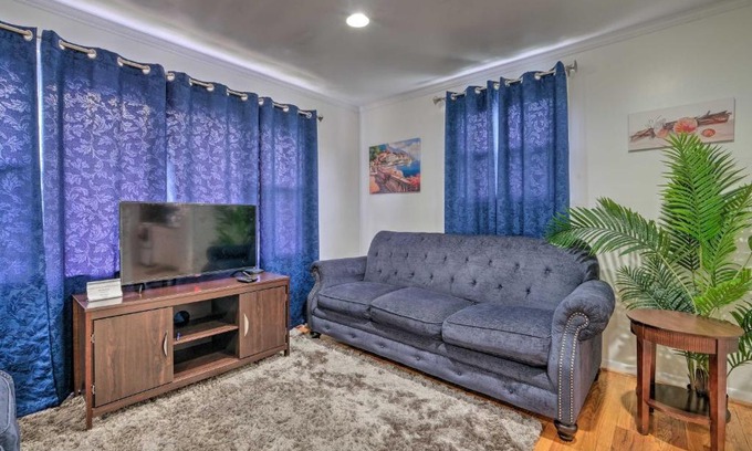 Coral Hills House | Capitol Heights Home about 6 Mi to National Mall!