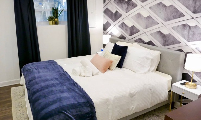 Hill East House | Capitol Hill Charmer - Sleeps 4 by metro!