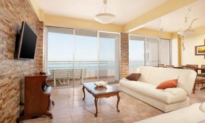 Playas Apartment | Caravels of Columbus Condominium