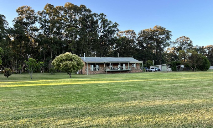 Kearsley House | Carina Cottage @ Hunter Valley - Nature retreat