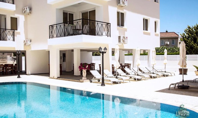 Livadia Apartment | Carisa Livadia Gardens