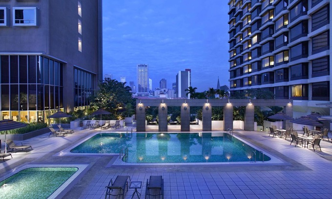 Downtown Singapore Hotel | Carlton Hotel Singapore