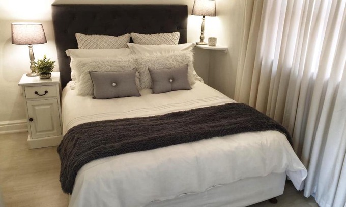 Claremont Apartment | Carrington Cottage