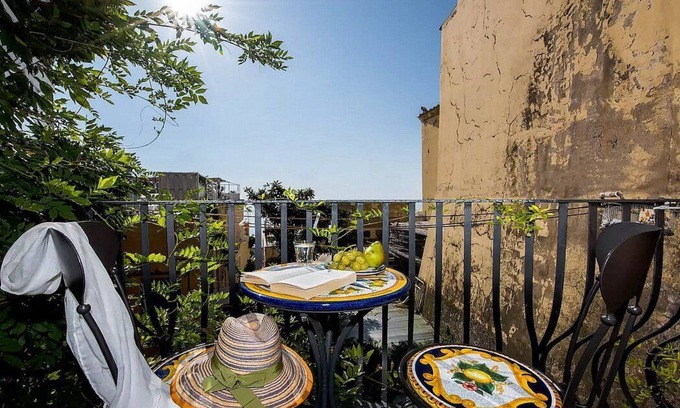 Positano City Centre House | Casa Bettina: A characteristic one-story ancient house, with Free WI-FI.