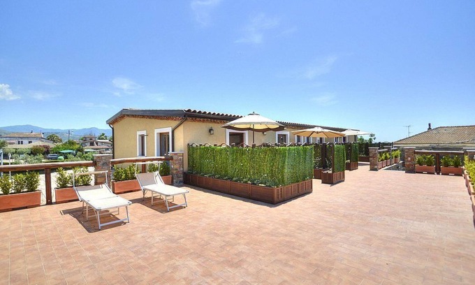 Marina di Casal Velino House | Casa Biancolilla B: A welcoming apartment situated at a short distance from the beach, with Free WI-FI.