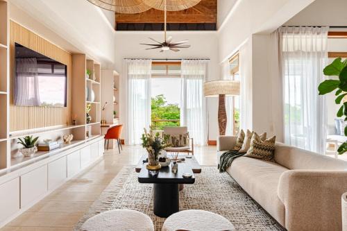 Los Altos Apartment | Casa Cielo 3 BR Penthouse with Views