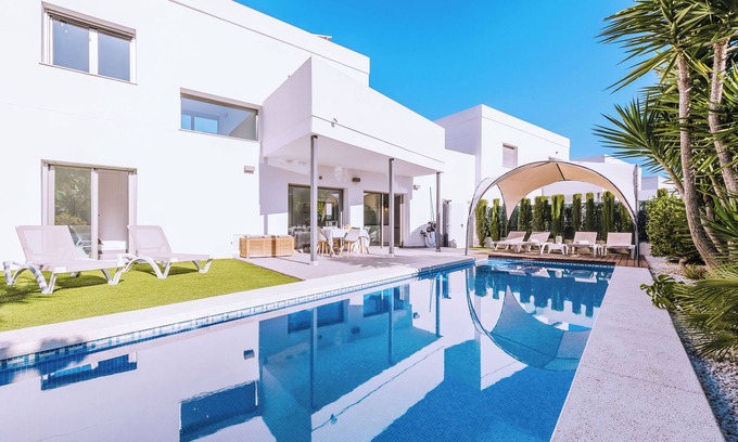 Els Poblets Villa | Casa Coco Stylisches Beachhouse mit Pool & Sundeck
