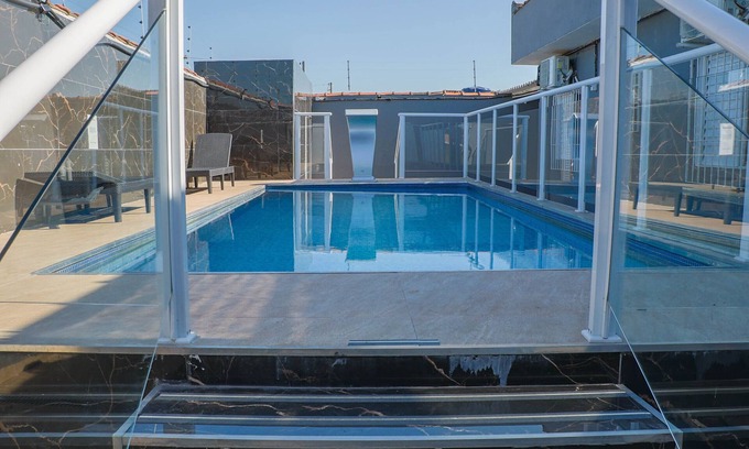 Peruibe House | Casa Completa com Piscina e Churrasq pet Friendly