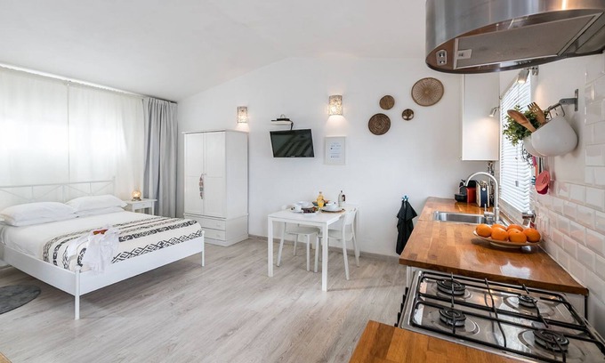 Vila do Bispo House | Casa da Praia Algarve - Charming Cosy Home Within Natural Park Close To Beaches.